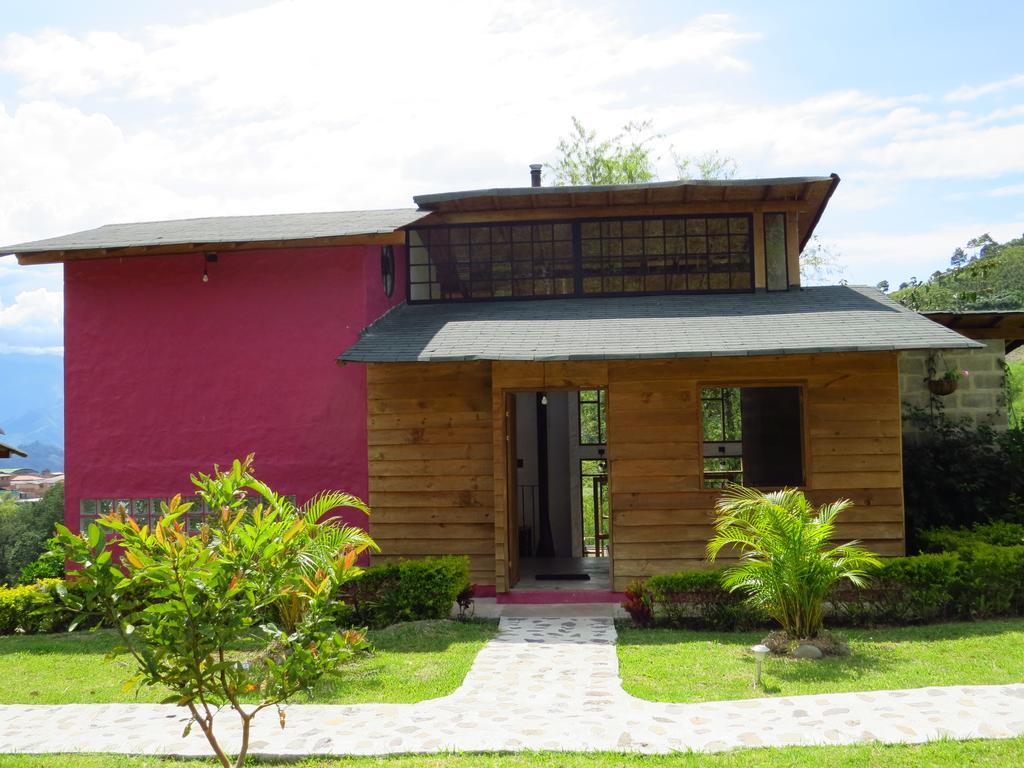 Jardin Utopia Luaran gambar
